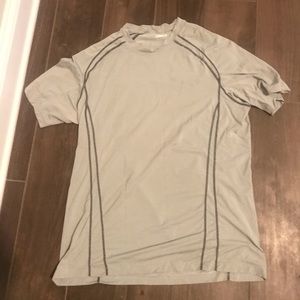 Lululemon workout shirt